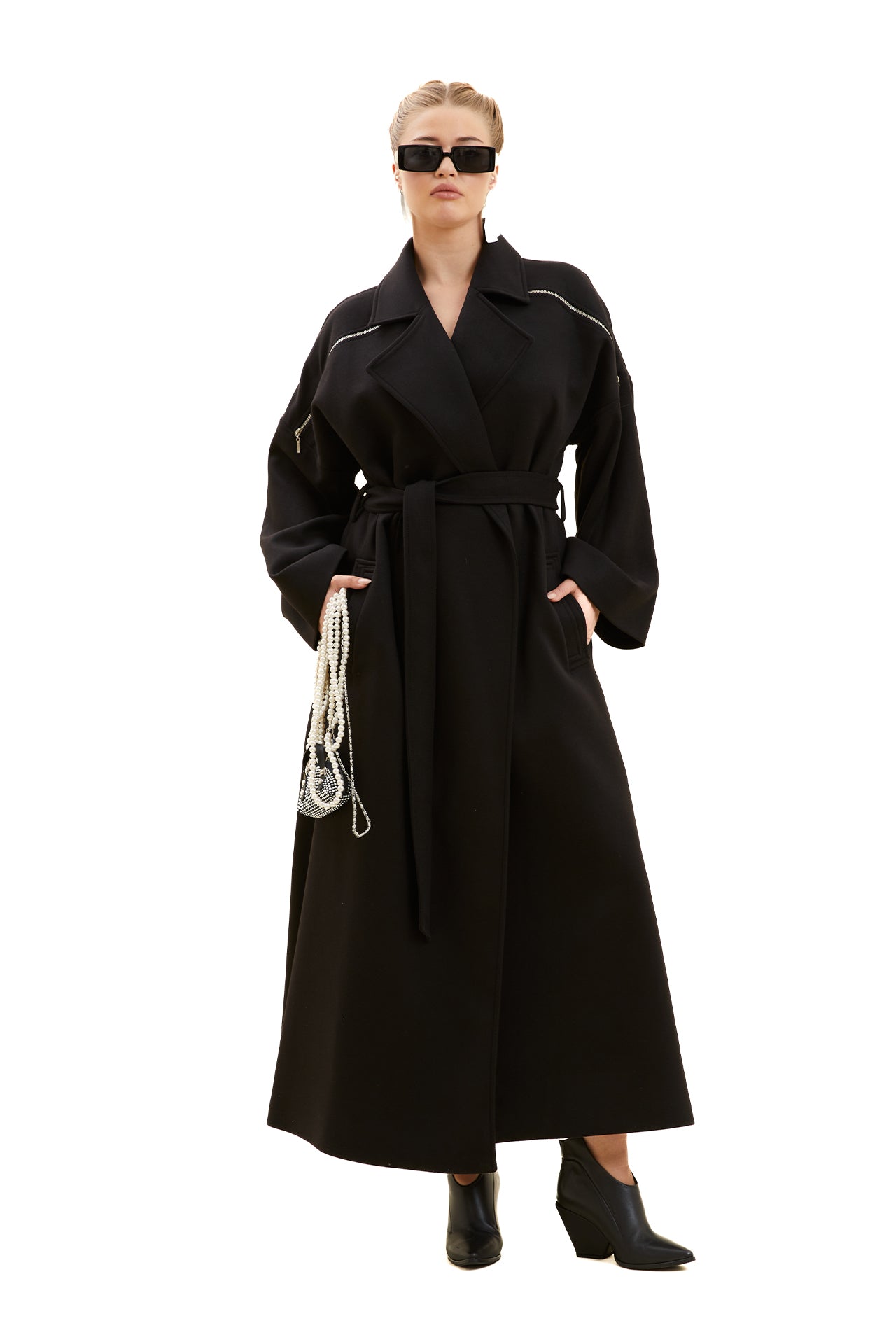 Relaxed Cut Coat with Zipper Detail