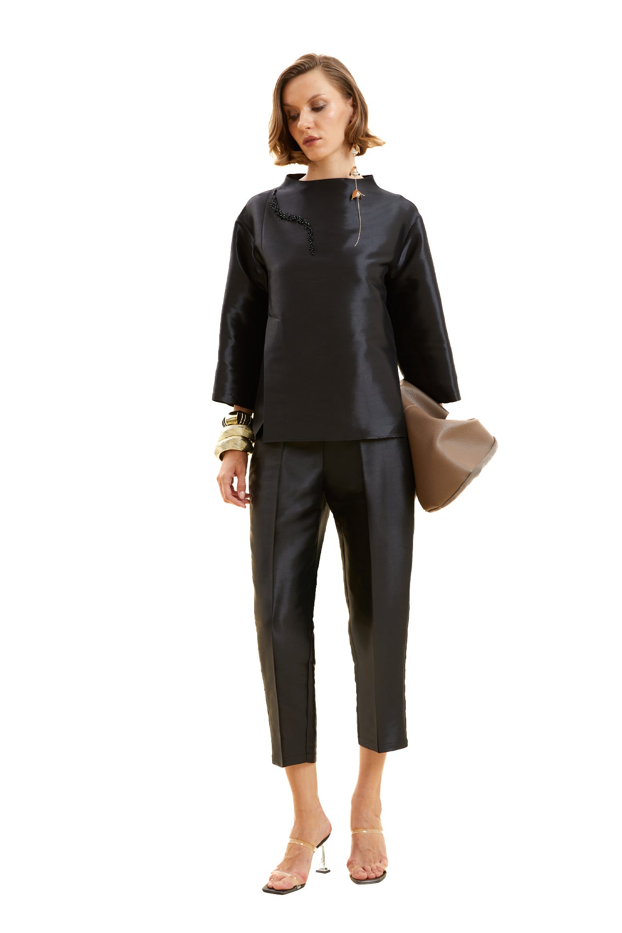 İşlemeli Avangart Takım