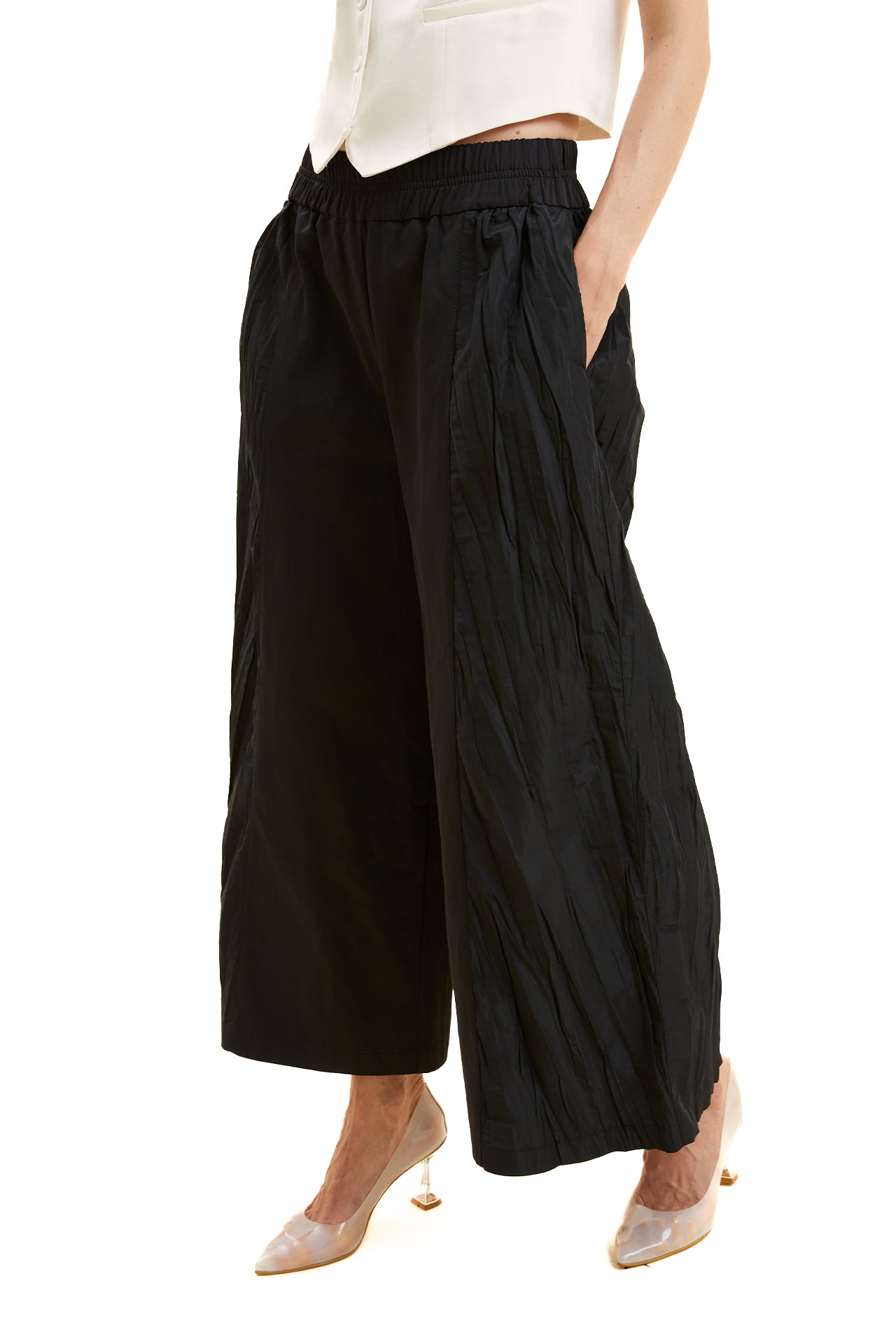 Elastic Waist Capri Trousers