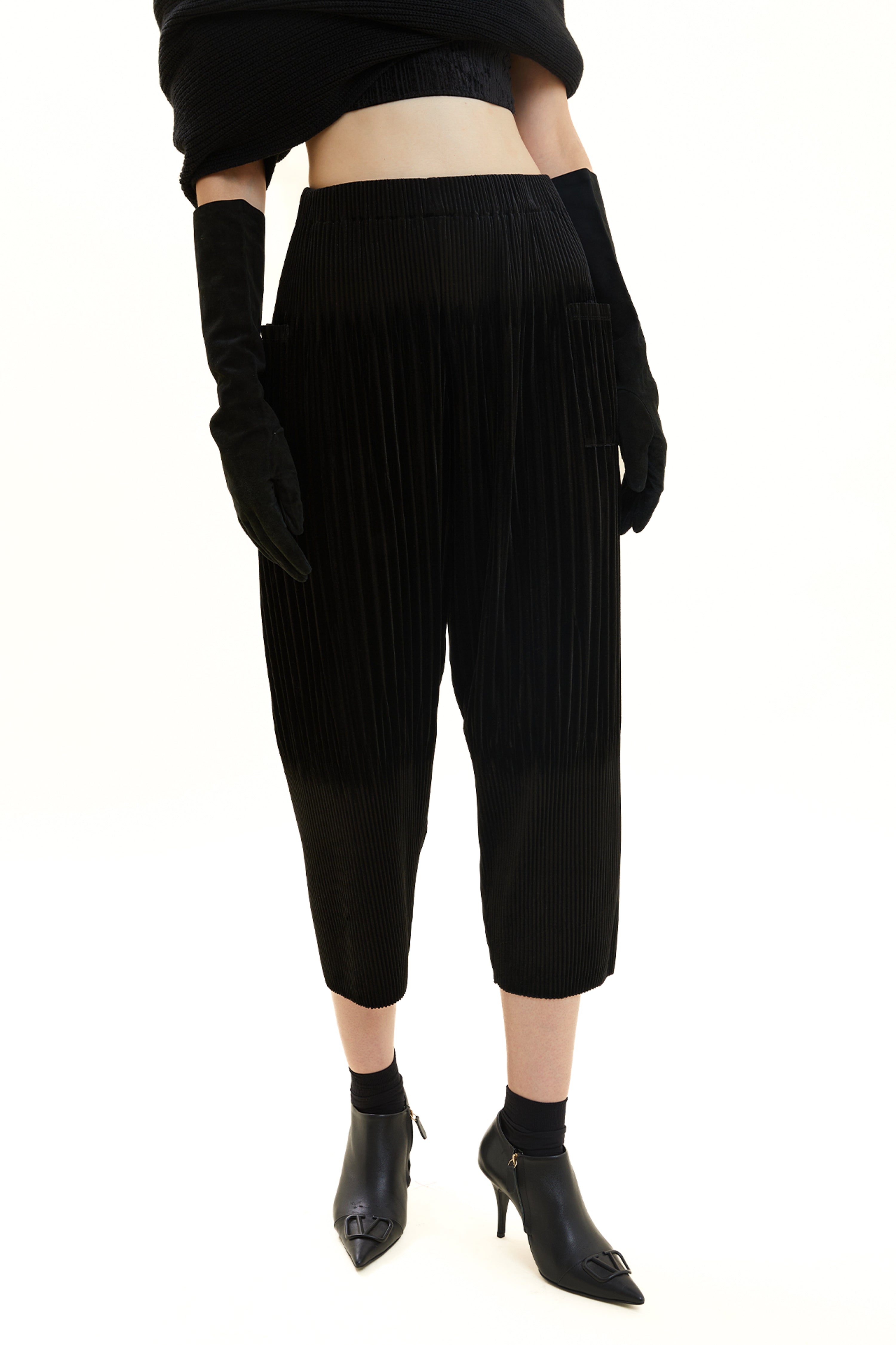 Pleated Velvet Trousers