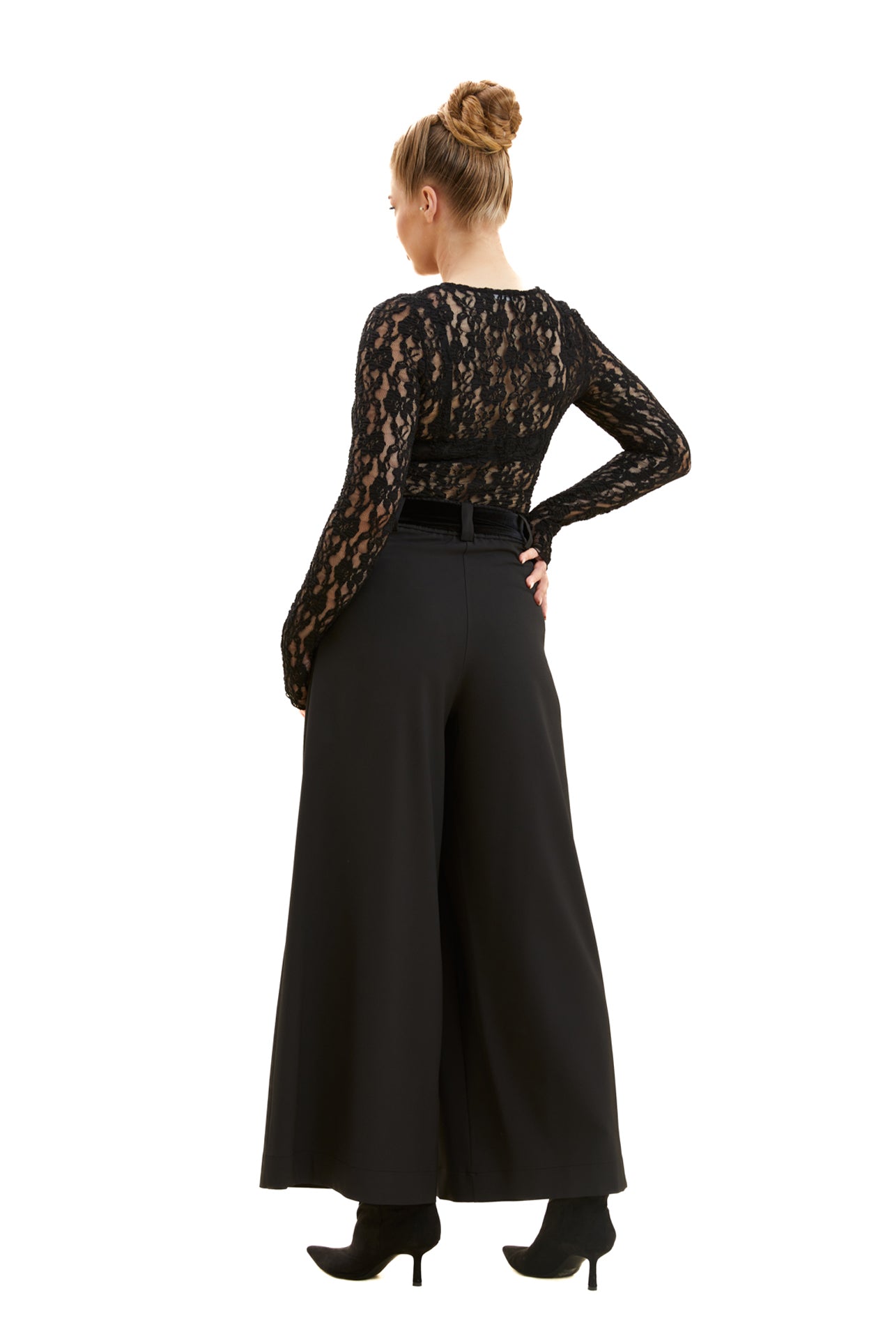Wide-Leg Trousers with Belt Detail