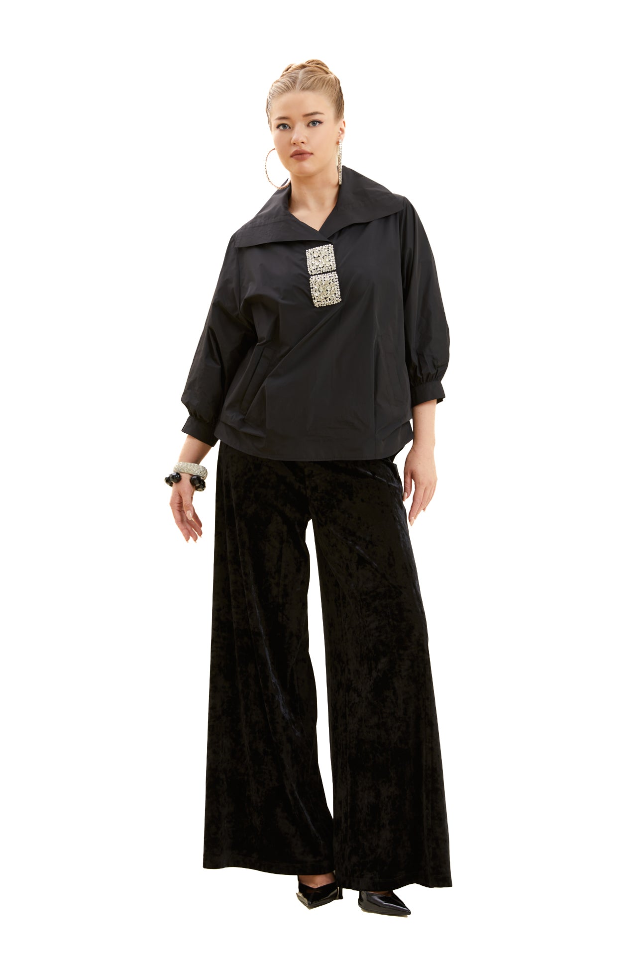 İşlemeli Tafta Bluz