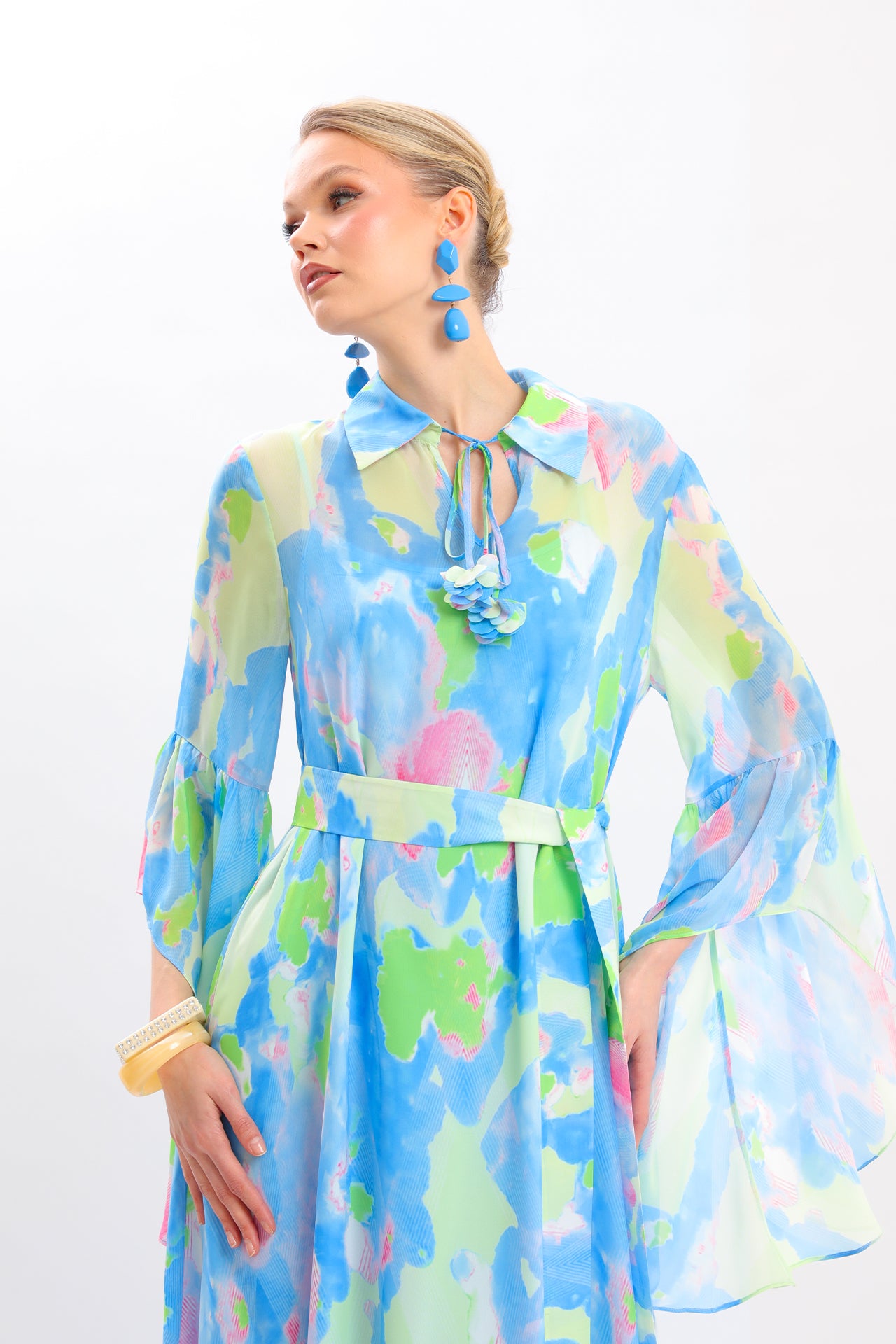Floral Print Tiered Chiffon Maxi Dress